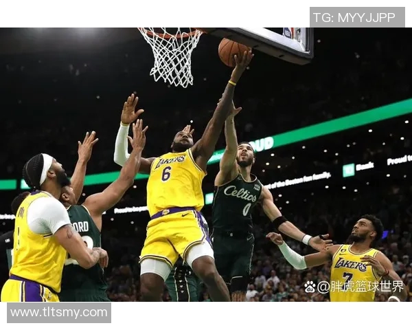 今日湖人对阵热火精彩比赛录像回顾与分析全场亮点不容错过